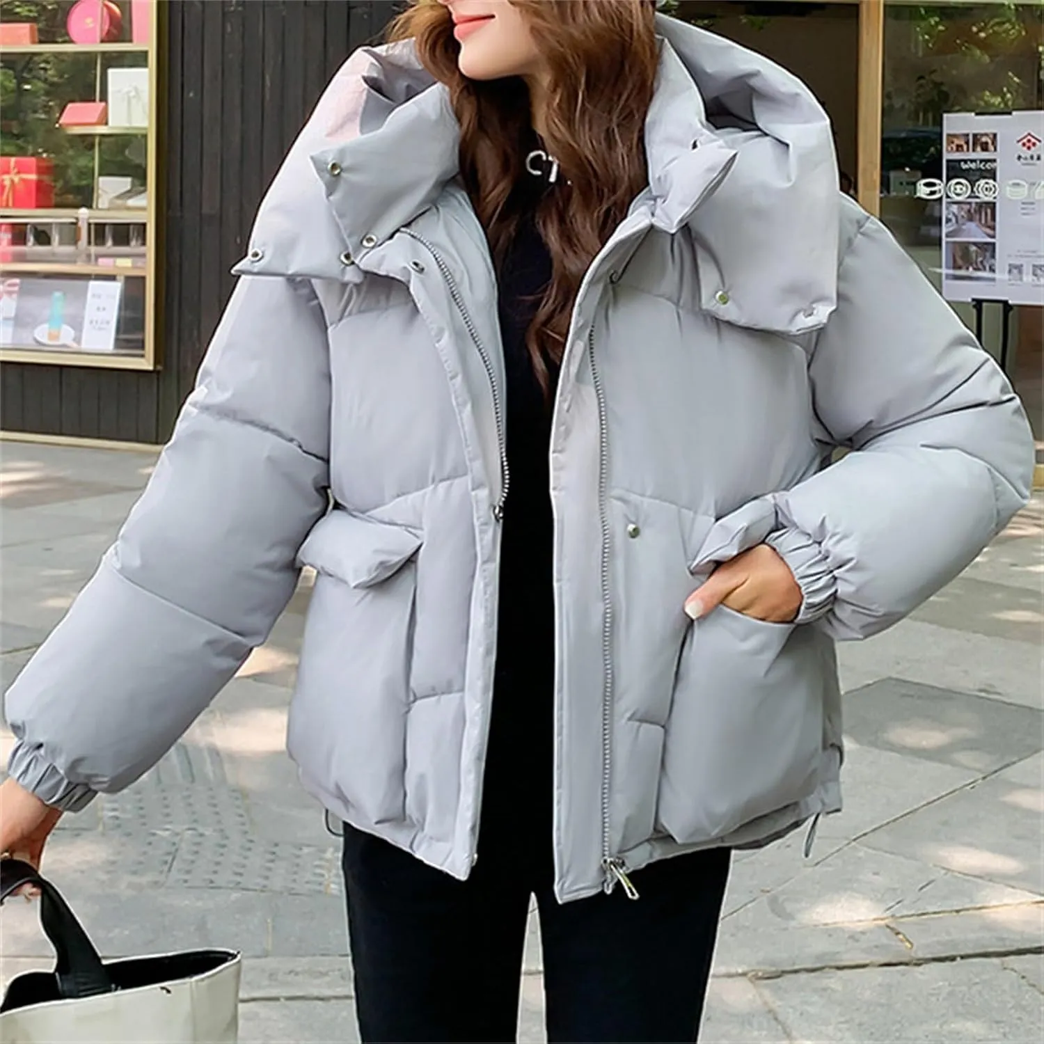 Women's Plus Size Lightweight Puffer Jacket Packable Winter Warm Quilted Bubble Coat Waterproof Windproof Hooded